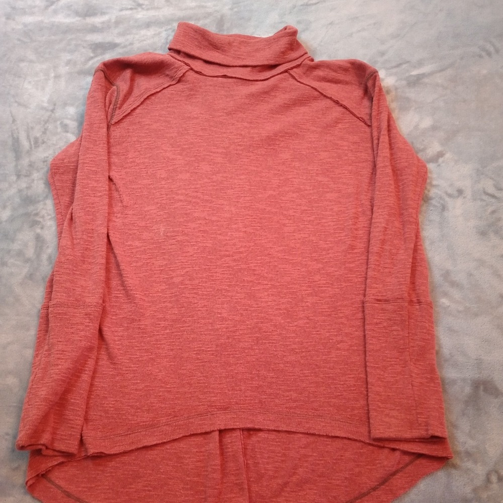 WE THE FREE Tara Turtleneck‎ FREE PEOPLE Split Back Burnt Red Size Large